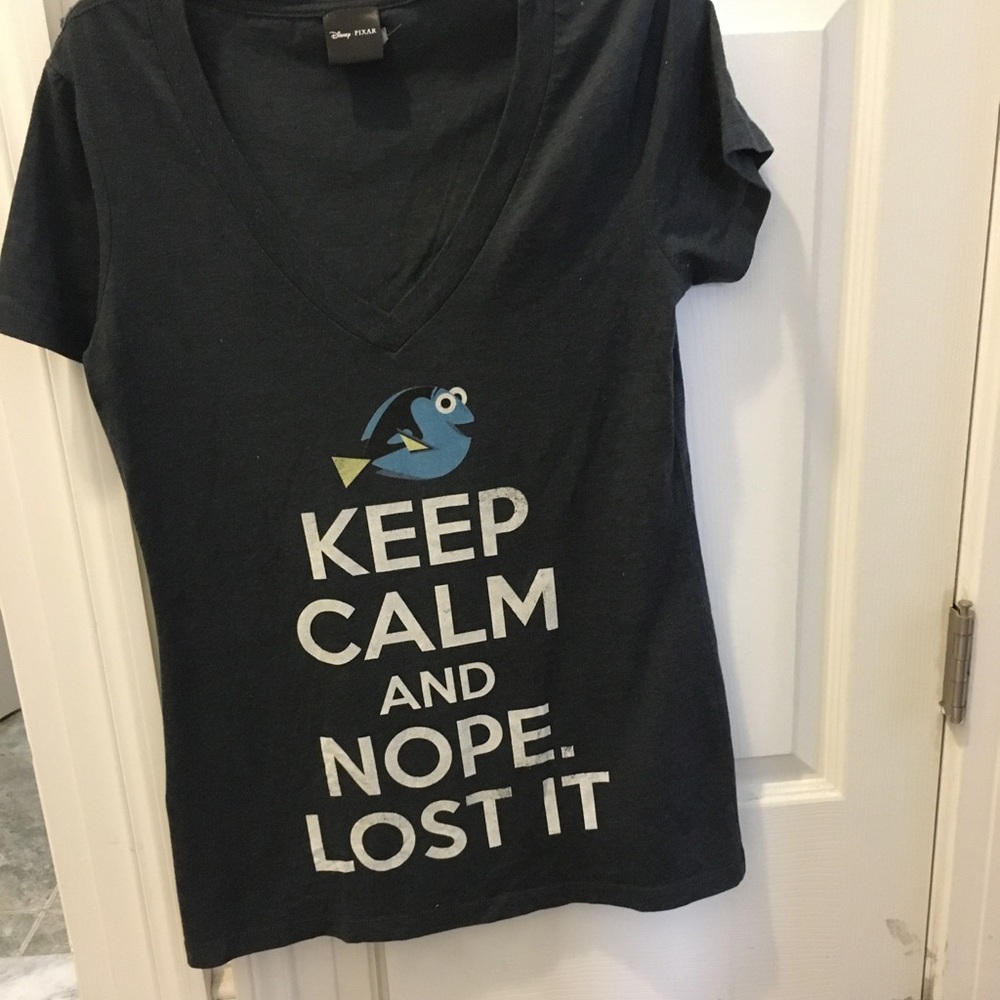 Disney Pixar Keep Calm V Neck Tee Dori Nemo - Picture 1 of 8